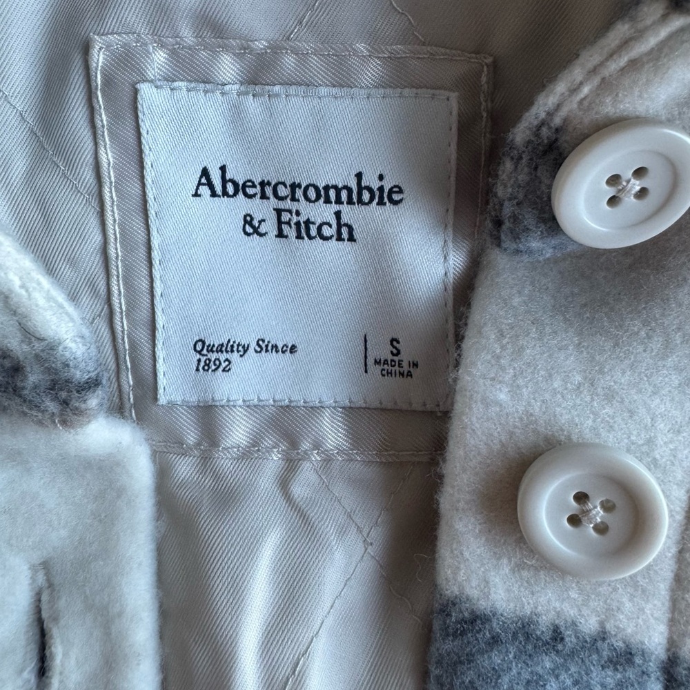 NWOT Abercrombie & Fitch Oversized Cozy Shirt Jacket - Picture 3 of 7